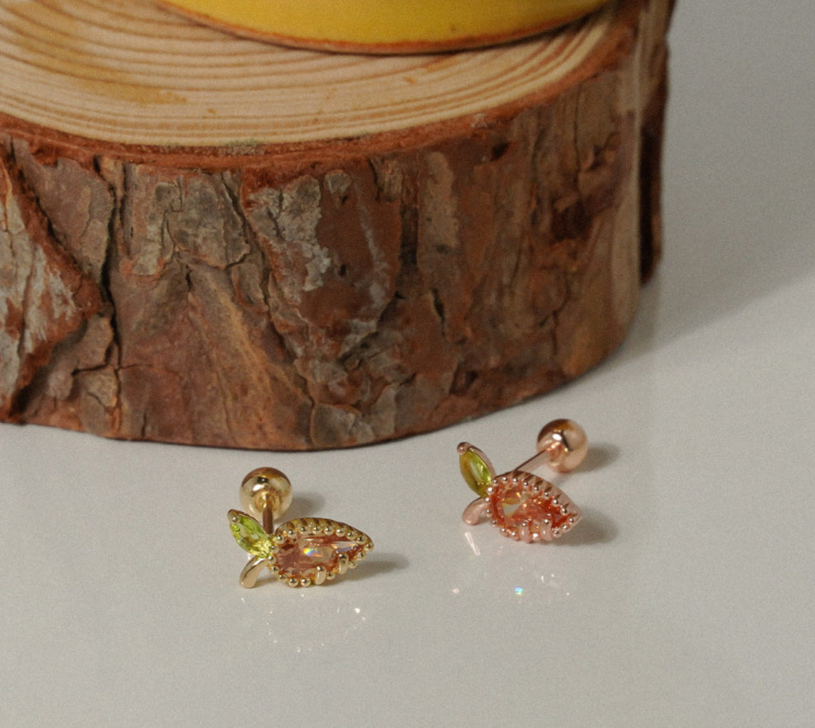 14k Solid Gold Carrot Earring
